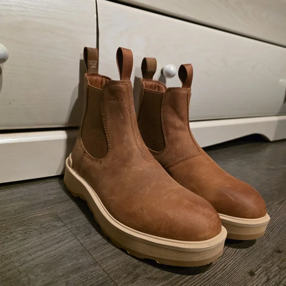 Sorel Brown Leather Chelsea Boots - Picture 2 of 5